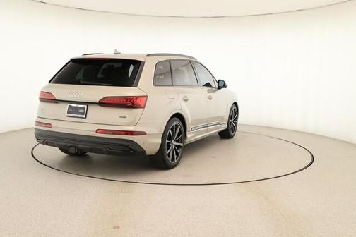 2023 Audi Q7 55 Prestige