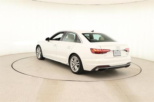 2023 Audi A4 45 S line Premium Plus