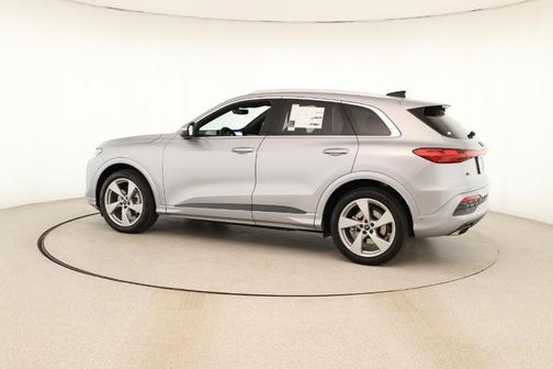 2025 Audi Q5 2.0T quattro Premium