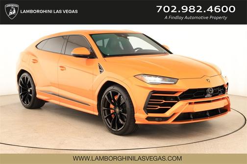 2022 Lamborghini Urus Base