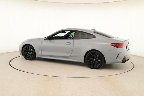 2025 BMW M440 i xDrive