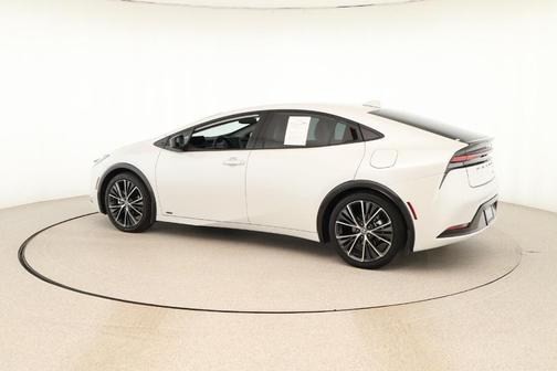 2023 Toyota Prius XLE