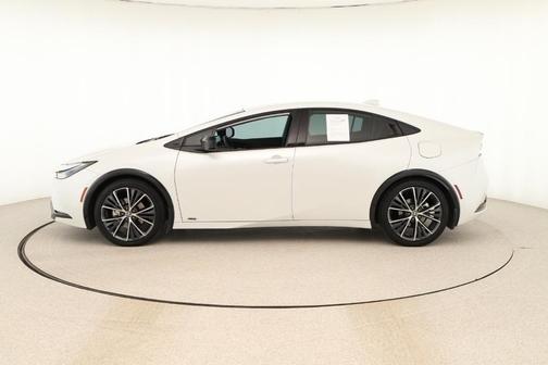 2023 Toyota Prius XLE