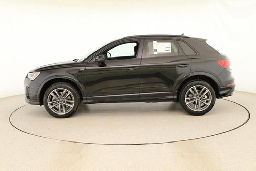 2025 Audi Q3 45 S line Premium