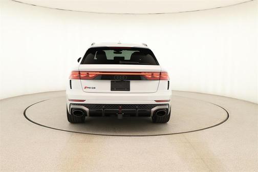 2025 Audi RS Q8 4.0T quattro