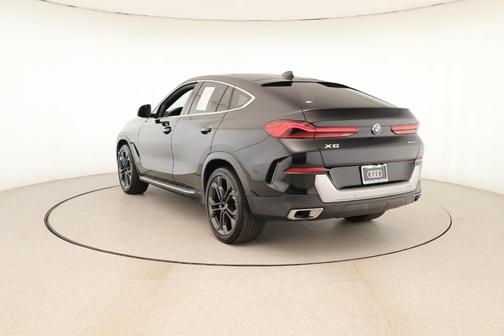 2023 BMW X6 xDrive40i