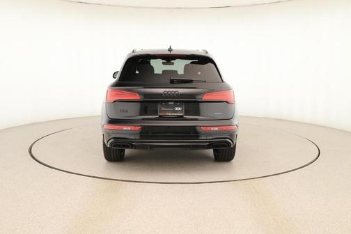 2024 Audi Q5 45 S line quattro Premium