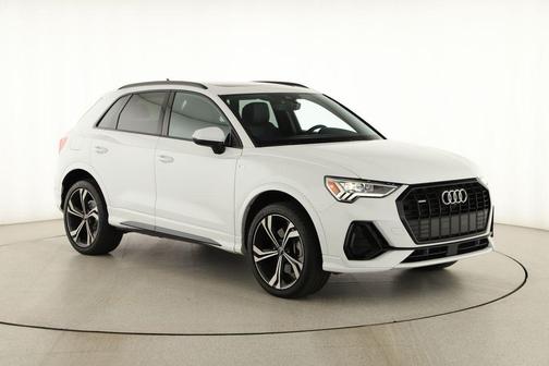 Arkona White 2024 Audi Q3 45 S line Premium