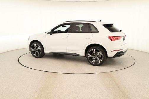 Arkona White 2024 Audi Q3 45 S line Premium