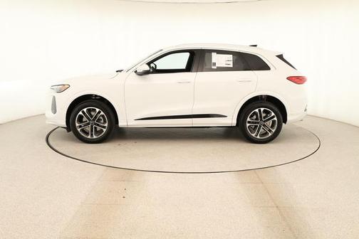 White 2026 Audi Q5