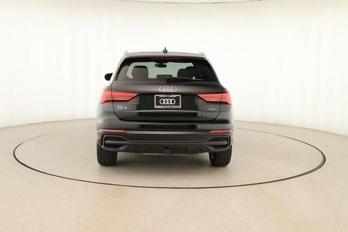2022 Audi Q3 45 S line Premium