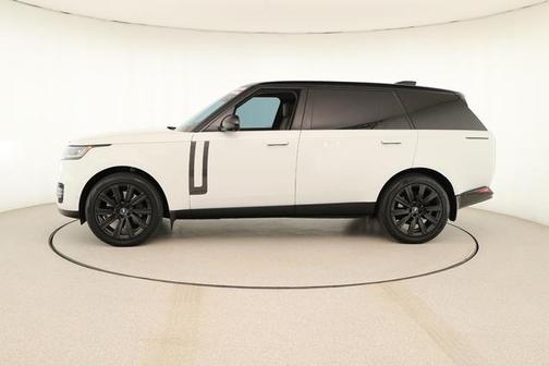 2025 Land Rover Range Rover P530 SE 7 Seat