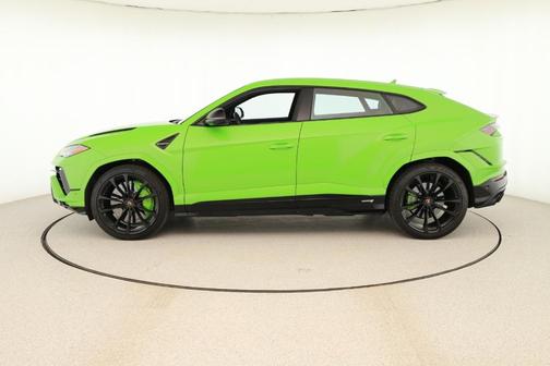 2023 Lamborghini Urus S