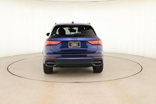 2025 Audi Q3 45 S line Premium
