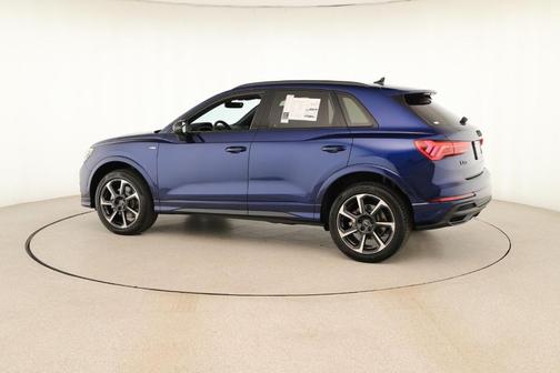 2025 Audi Q3 45 S line Premium