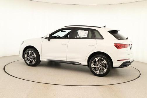 2025 Audi Q3 45 S line Premium
