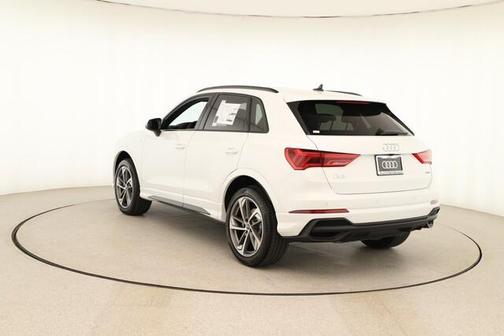 2025 Audi Q3 45 S line Premium