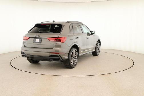 2025 Audi Q3 45 S line Premium