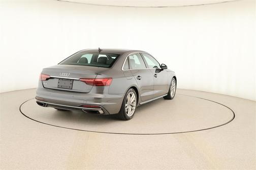 2023 Audi A4 45 S line Premium Plus