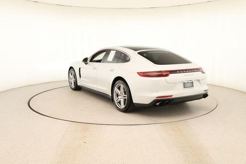 Carrara White Metallic 2018 Porsche Panamera 4S