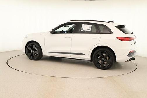 2025 Audi Q5 2.0T quattro Premium