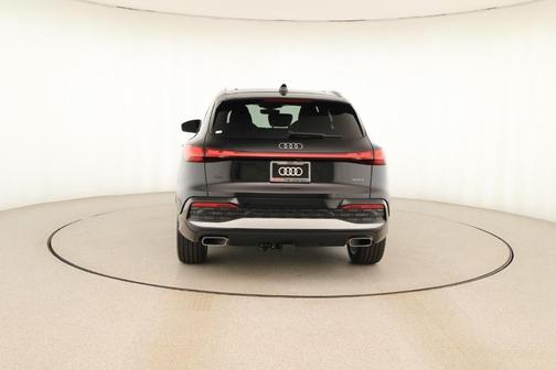 2025 Audi Q5 2.0T quattro Premium