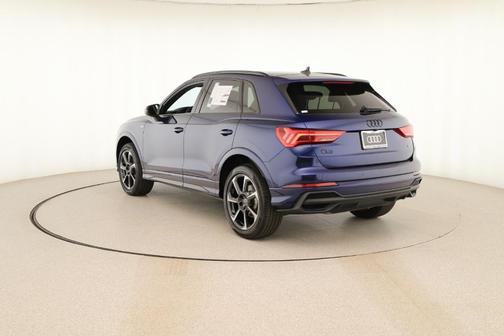 2025 Audi Q3 45 S line Premium