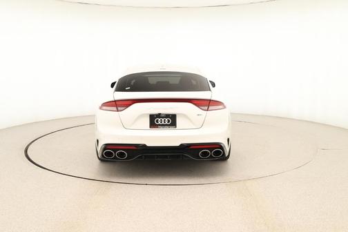 2023 Kia Stinger GT-Line
