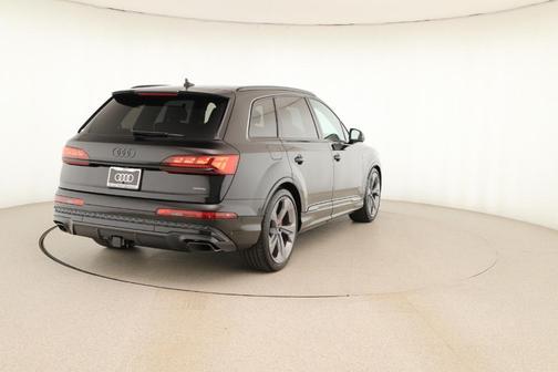 2026 Audi Q7 55 Prestige