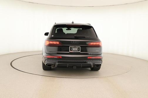 2026 Audi Q7 55 Prestige