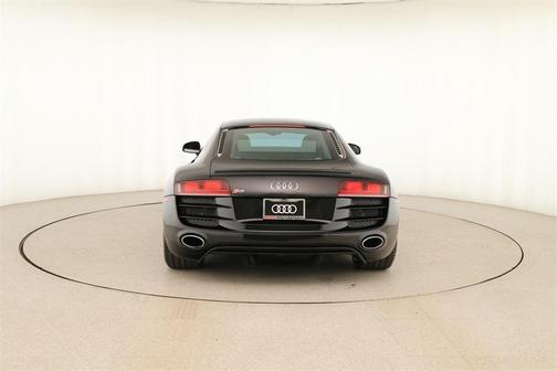 2012 Audi R8 5.2 quattro