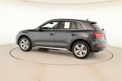2018 Audi Q5 2.0T Premium Plus
