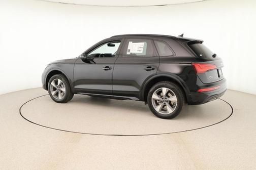 2025 Audi Q5 40 Premium