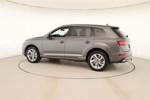 2023 Audi Q7 55 Premium Plus