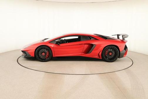 2016 Lamborghini Aventador LP750-4 Superveloce