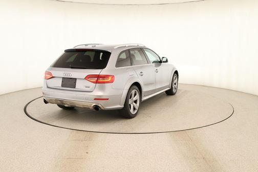Florett Silver Metallic 2015 Audi allroad 2.0T Premium Plus
