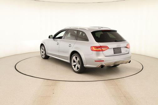 Florett Silver Metallic 2015 Audi allroad 2.0T Premium Plus