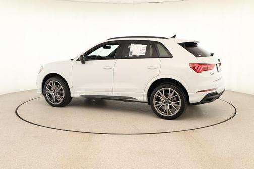 2025 Audi Q3 45 S line Premium