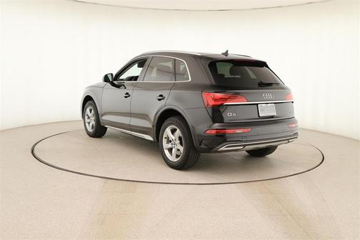 2023 Audi Q5 40 Premium
