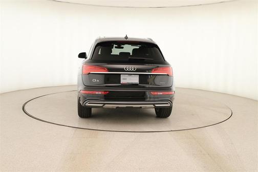 2023 Audi Q5 40 Premium