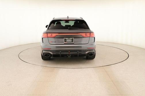 Daytona Gray Pearl 2026 Audi RS Q8 4.0T quattro