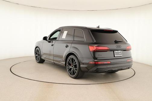 2022 Audi Q7 55 Prestige