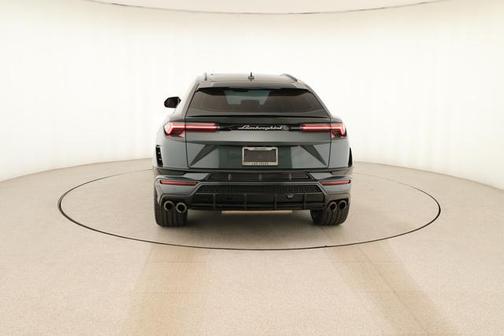 2024 Lamborghini Urus S