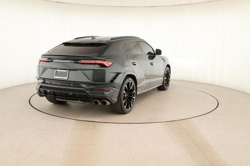 2024 Lamborghini Urus S