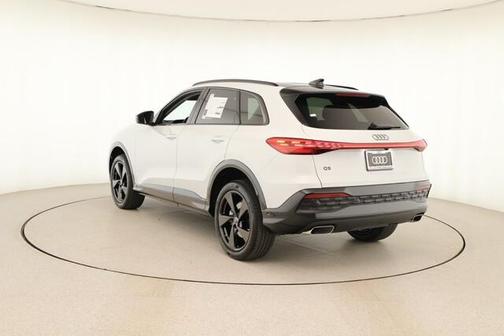 2025 Audi Q5 2.0T quattro Premium