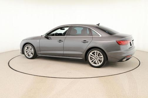 2022 Audi A4 45 S line Premium Plus
