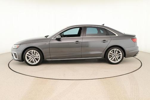 2022 Audi A4 45 S line Premium Plus