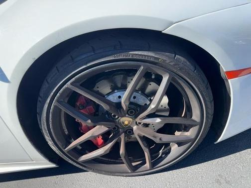 2018 Lamborghini Huracan LP580-2