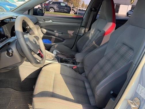 2022 Volkswagen Golf GTI 2.0T S