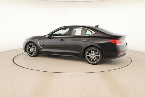 2021 Genesis G70 2.0T